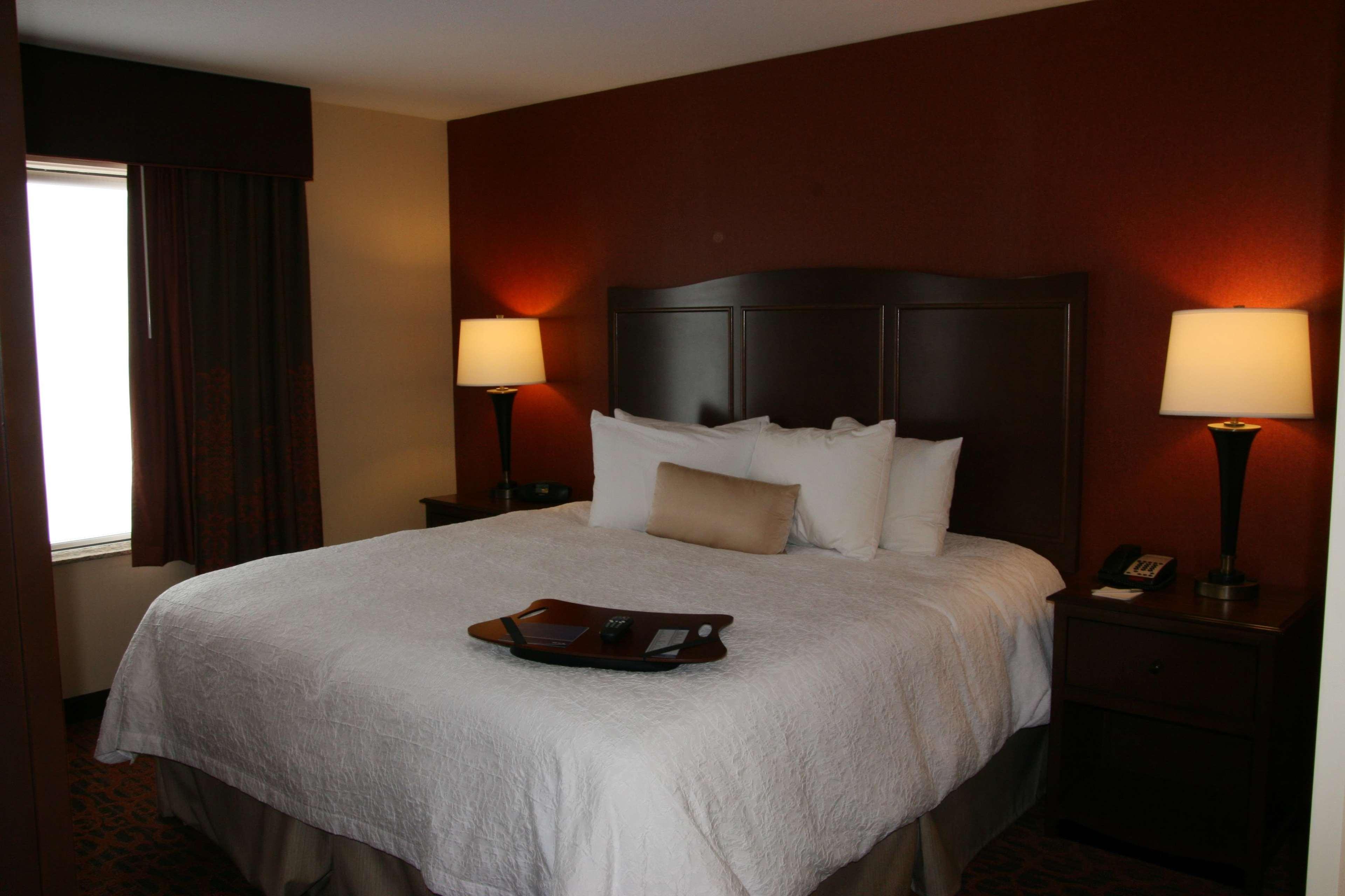 Hampton Inn And Suites Peru Pokoj fotografie
