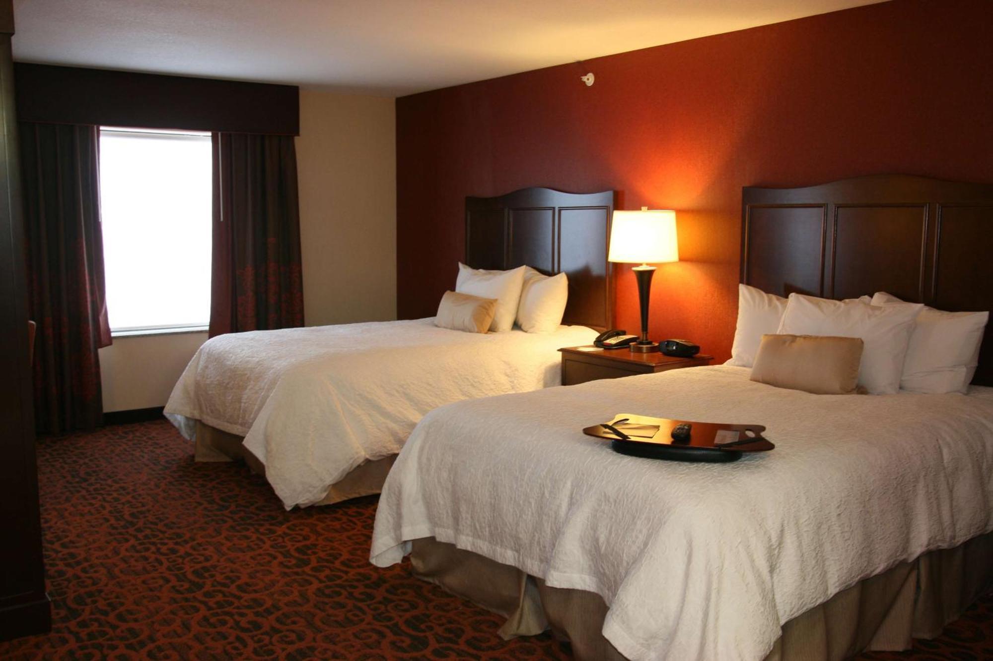 Hampton Inn And Suites Peru Exteriér fotografie